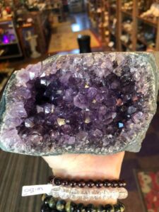 Crystal Sale Live on FaceBook March 22 at 6:30 PM EST | Back To Nature